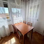 Gianna Apartman *